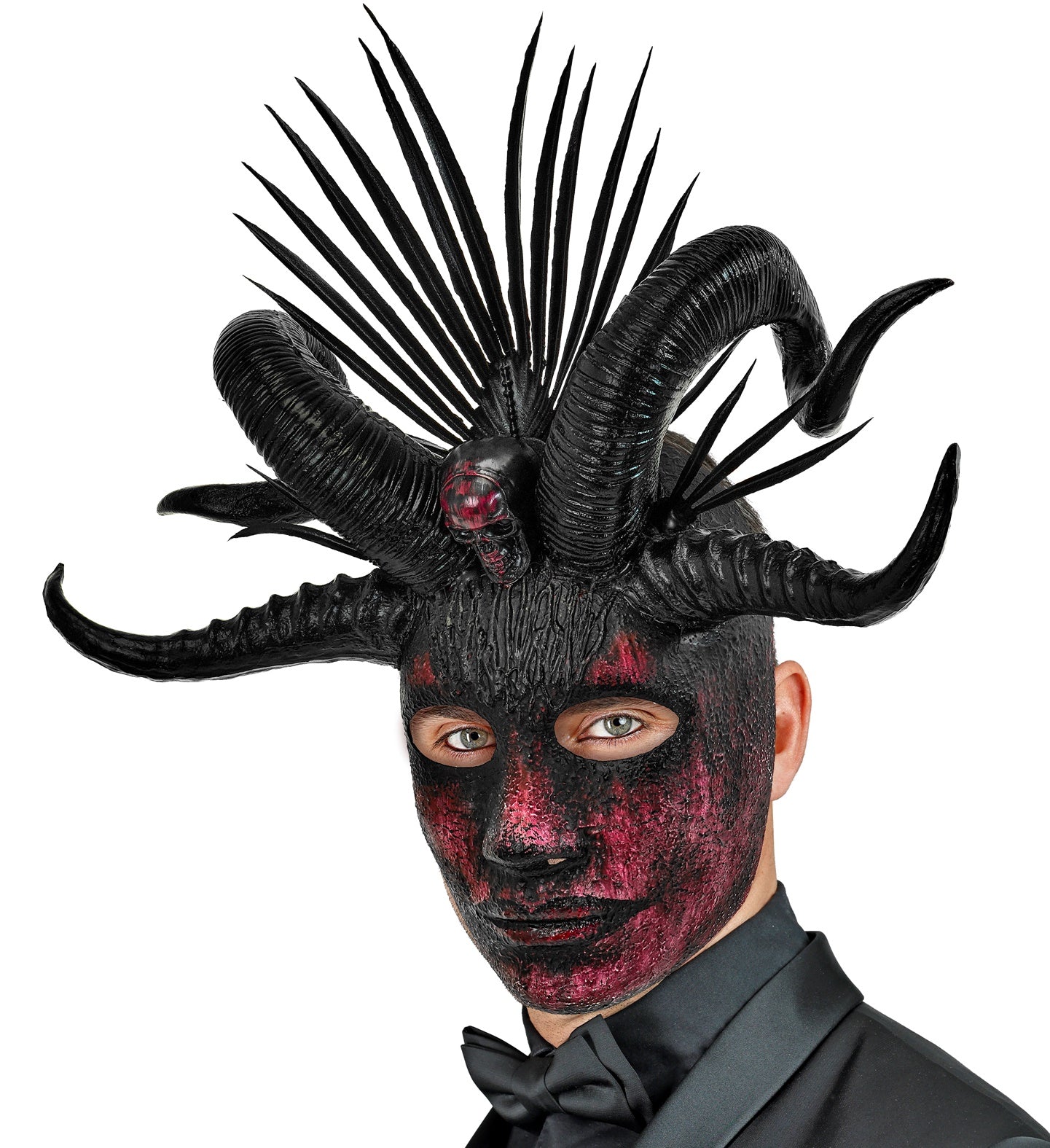 Masque de prêtre vaudou