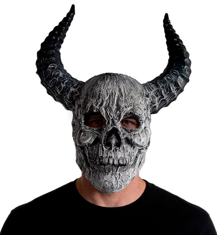 Masque de crâne avec cornes